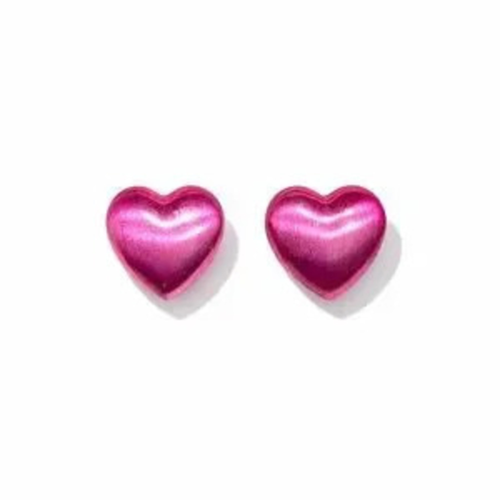 Elegant Pink Heart Stud Earrings